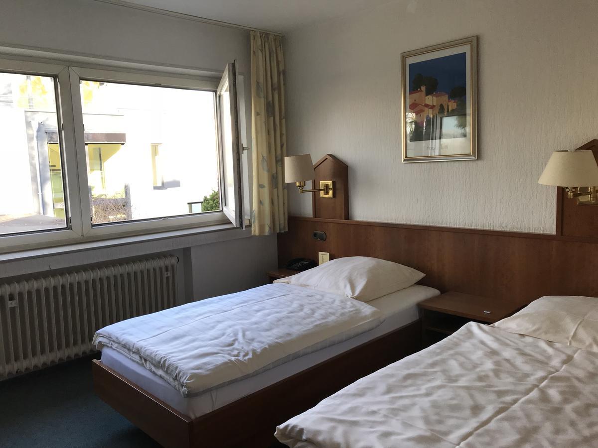 Hotel Marienhof Duesseldorf Neuss Esterno foto